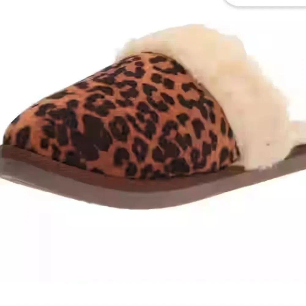 BRAND NEW ROCKPORT WOMEN VEDA SLIDE LEOPARD PRINT FUZZY SLIPPERS